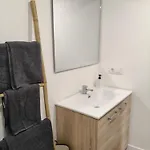 Casa De Pedra ميليدي